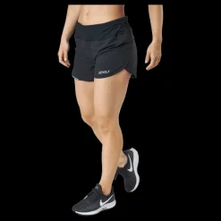 Best 2XU Aero 4 Inch Shorts Black/silver Reflective Svart