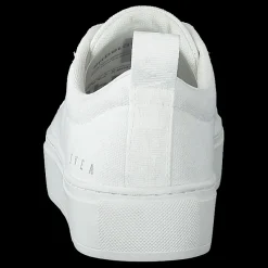 Online Svea Arlo Three Antique White Vit