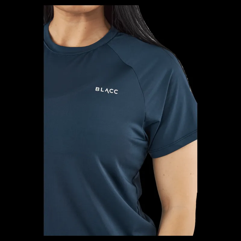 BLACC Court Tee Navy Blå