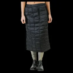 Hot Jacson Cover Skirt Svea Black Svart