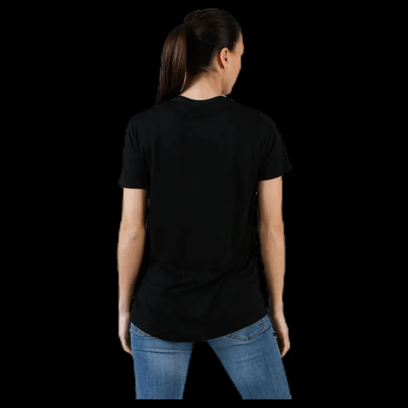 Outlet Nike Essential Tee Black Svart