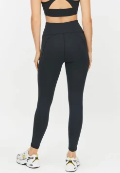 Röhnisch Flattering Curved High Waist T Black Svart Clearance