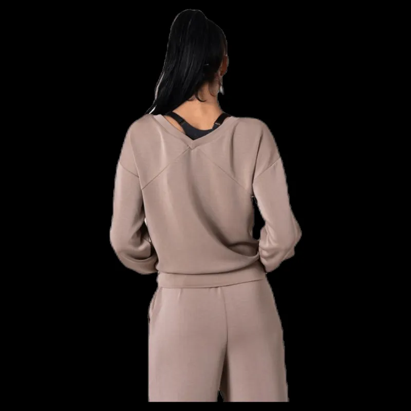 Clearance Only Gaia L/S V-Neck Top Swt White Vit
