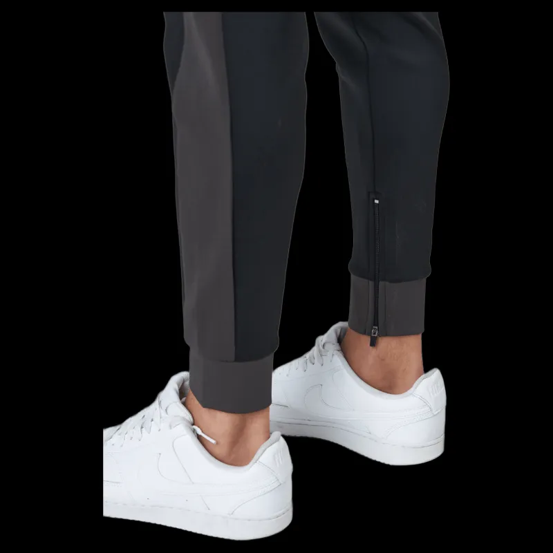 Outlet GASP Iron Joggers Black Svart