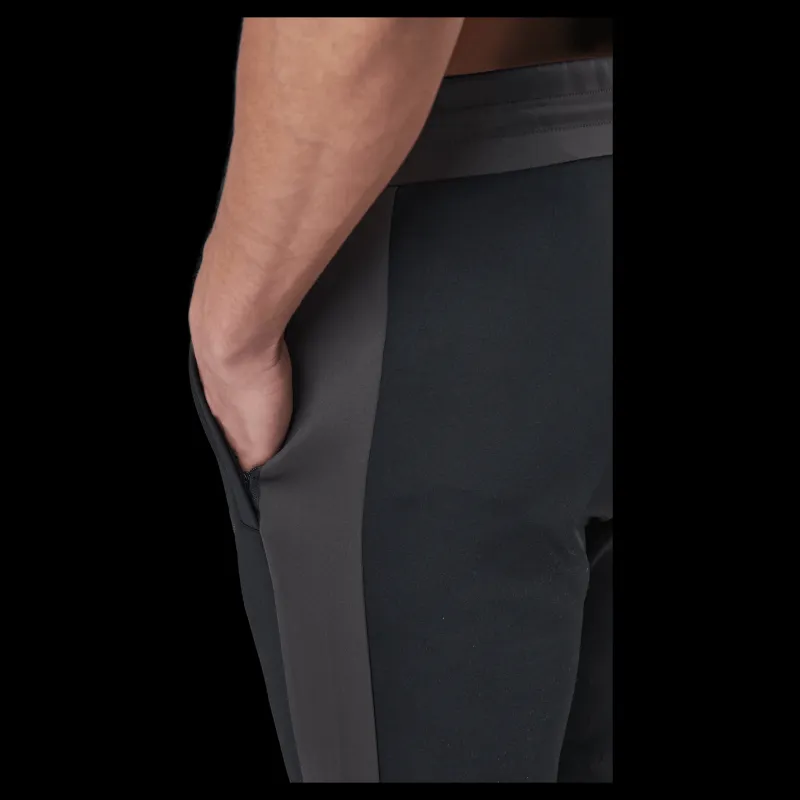 Outlet GASP Iron Joggers Black Svart