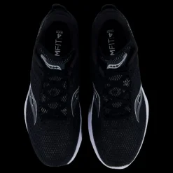 Sale Saucony Kinvara 14 Black/white Svart och Vit