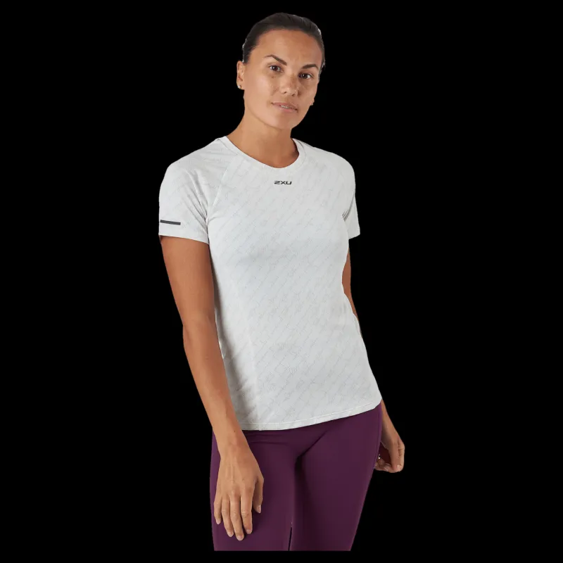 2XU Light Speed Tee Tty Script/black Reflective Vit