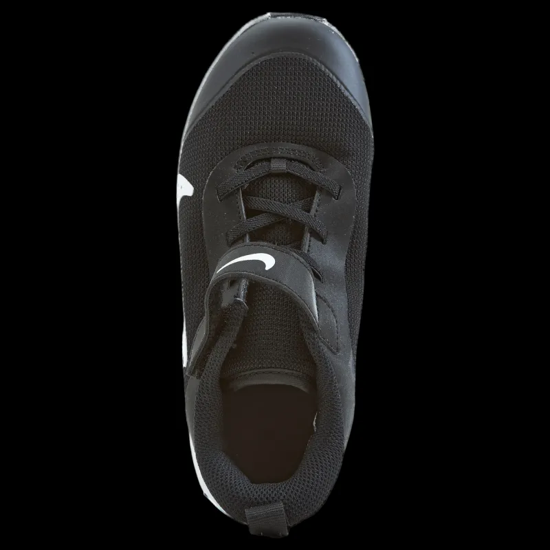 Nike Omni Multi-Court Little Kids' Shoes BLACK/WHITE Svart och Vit