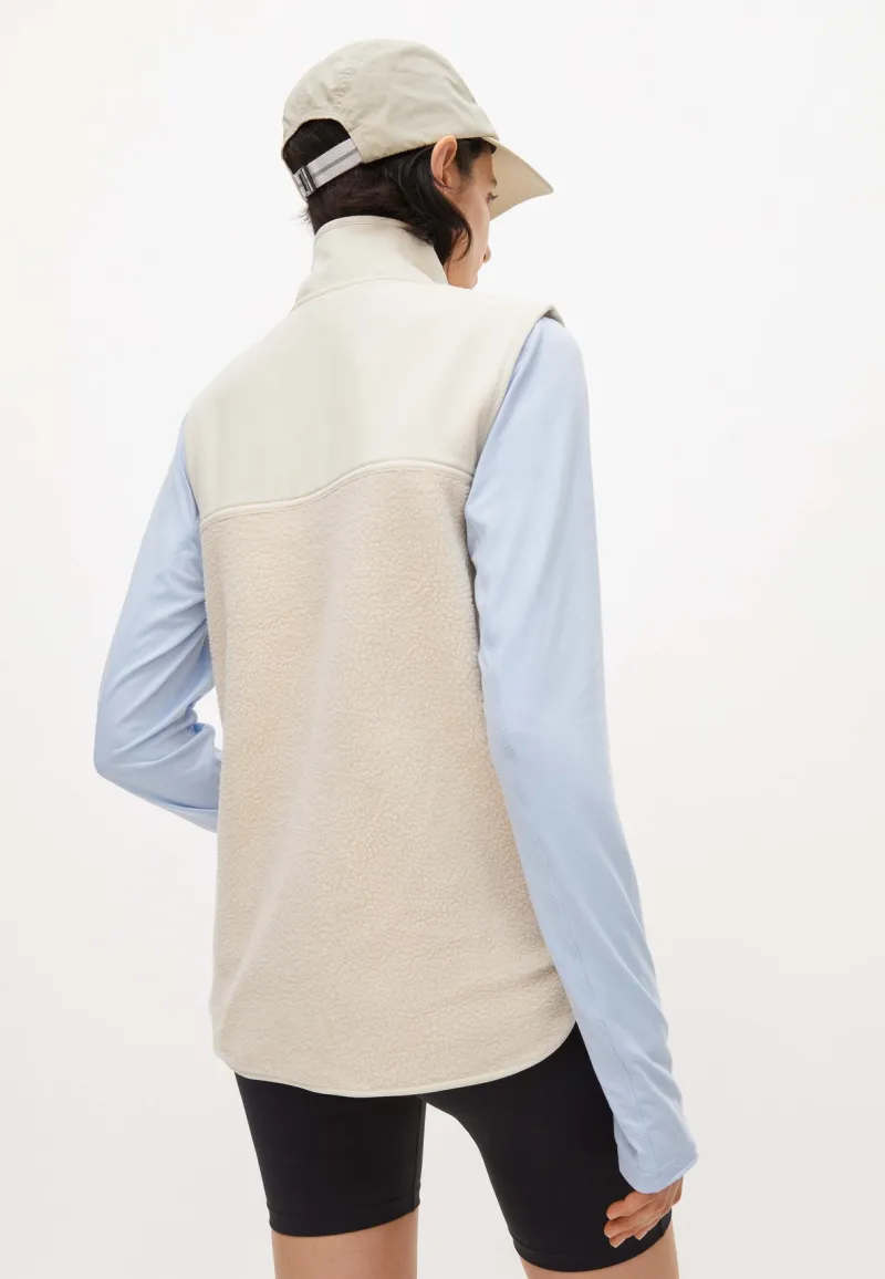 Röhnisch Phoebe Pile Vest Vanilla Ice New