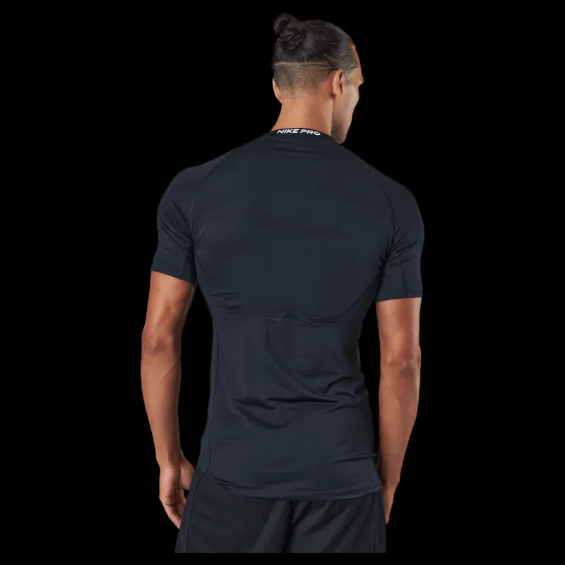 Nike Pro Dri-FIT Men's Tight Fit Short-Sleeve Top BLACK/WHITE Svart och Vit Sale