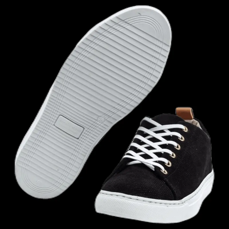 Hot Sneaky Steve Stoked Low Suede Black Svart