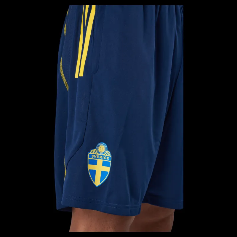 Discount adidas Svff Tr Sho Tenabl/eqtyel Blå