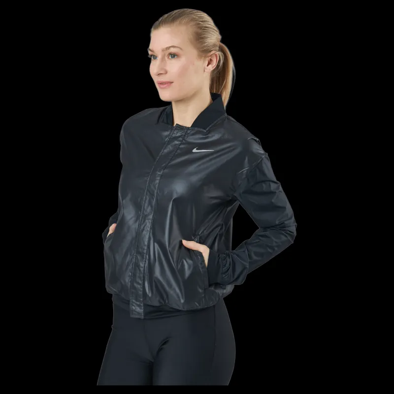 Nike Swoosh Run Women's Running Jacket BLACK/WHITE Svart