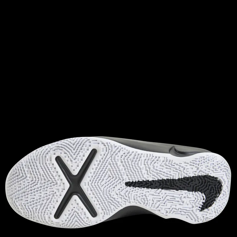 Discount Nike Team Hustle D 10 Big Kids' Basketball Shoes BLACK/METALLIC SILVER-VOLT-WHITE Svart