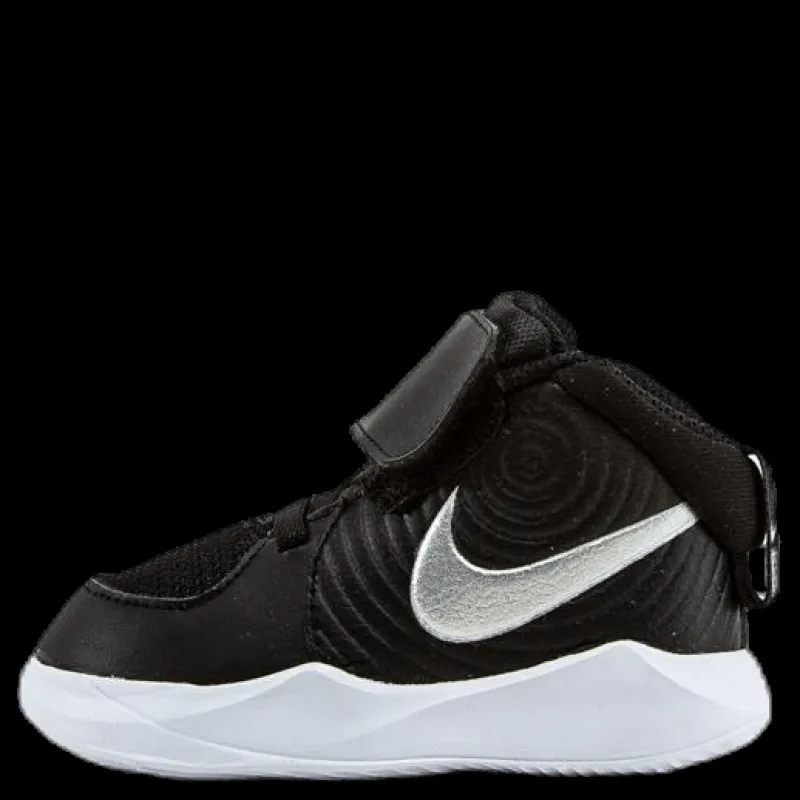 Hot Nike Team Hustle D9 TD Black/Silver Svart